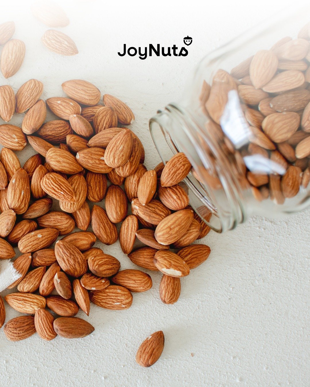 almonds vs cashews