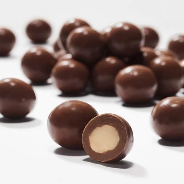 Chocolate Macadamia